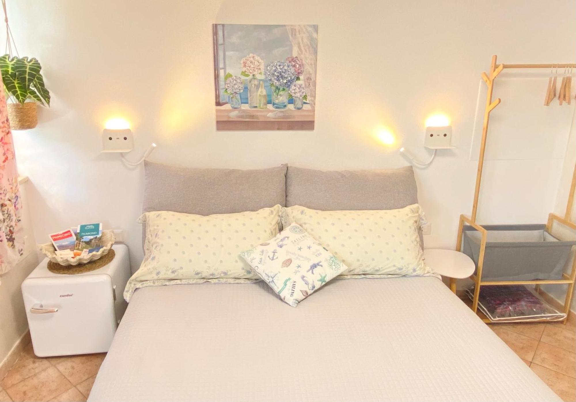 Blu Airport Room Фьюмичино Экстерьер фото